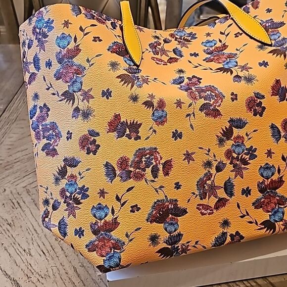 Rebecca Minkoff yellow floral leather tote NWT - Picture 6 of 13